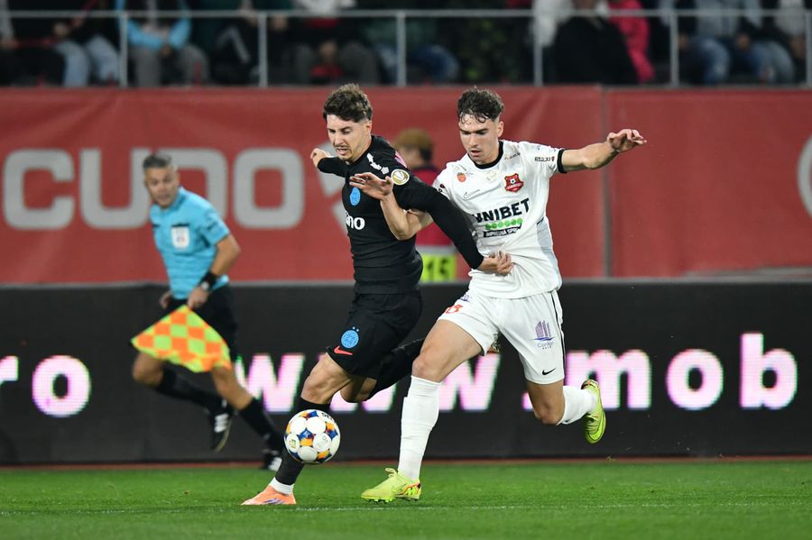 Se mai răzgândește Gigi Becali? Declarație de dragoste din Târgul de Crăciun: „Bineînțeles că vreau să vin la FCSB!”