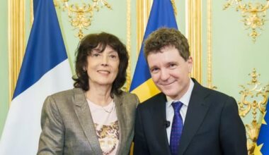 Nicuşor Dan s-a întâlnit la Paris cu marea jucătoare de tenis Virginia Ruzici: „Reușitele ei au făcut cunoscut numele României în lume”