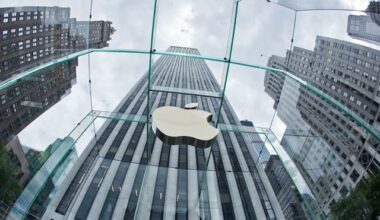 Apple, obligată şi în Brazilia să permită operarea magazinelor terţe de aplicaţii