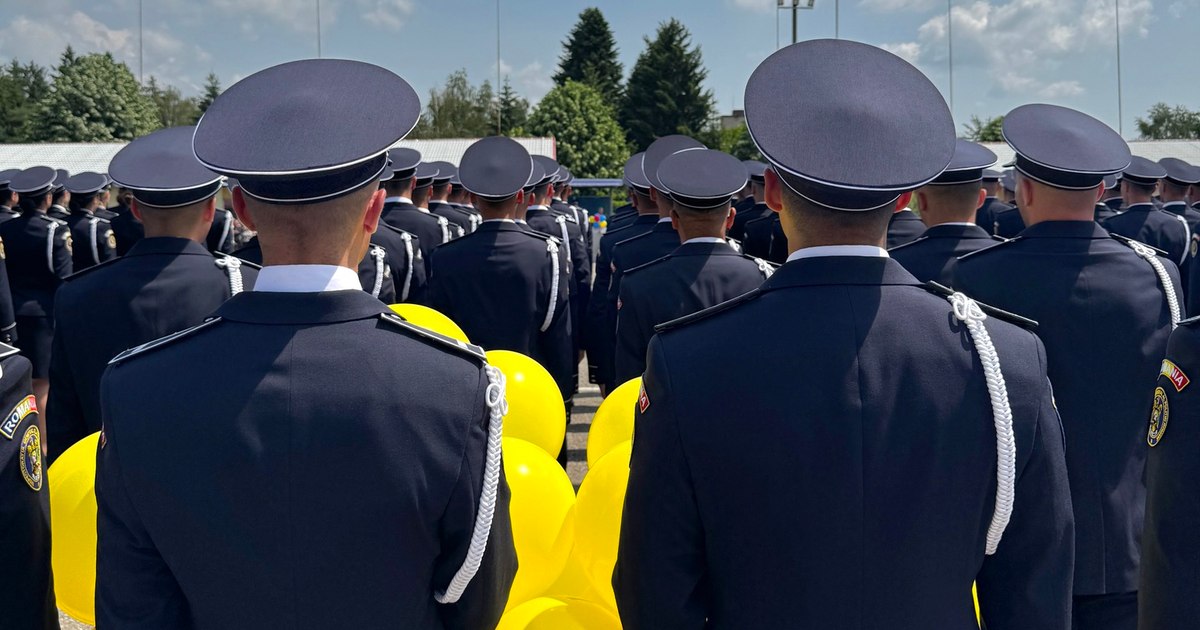 Tentativă de viol la Școala de Agenți de Poliție din Câmpina. Comisarul șef acuzat că a agresat sexual un elev a fost arestat preventiv