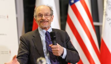 „Faceți din Putin obstacolul” – sfaturile unui diplomat american veteran pentru Zelenski înaintea întâlnirii cu Trump