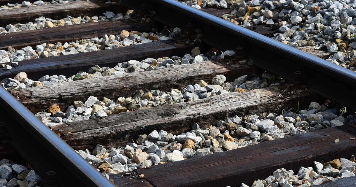 Un accident feroviar a fost evitat în ultima clipă, în Craiova. Circulația trenurilor, oprită în zona Halta de Mișcare Romula