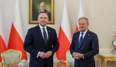 Confruntare pe X între Donald Tusk și președintele Poloniei, pe tema Vestului. Cum s-a încheiat schimbul de replici