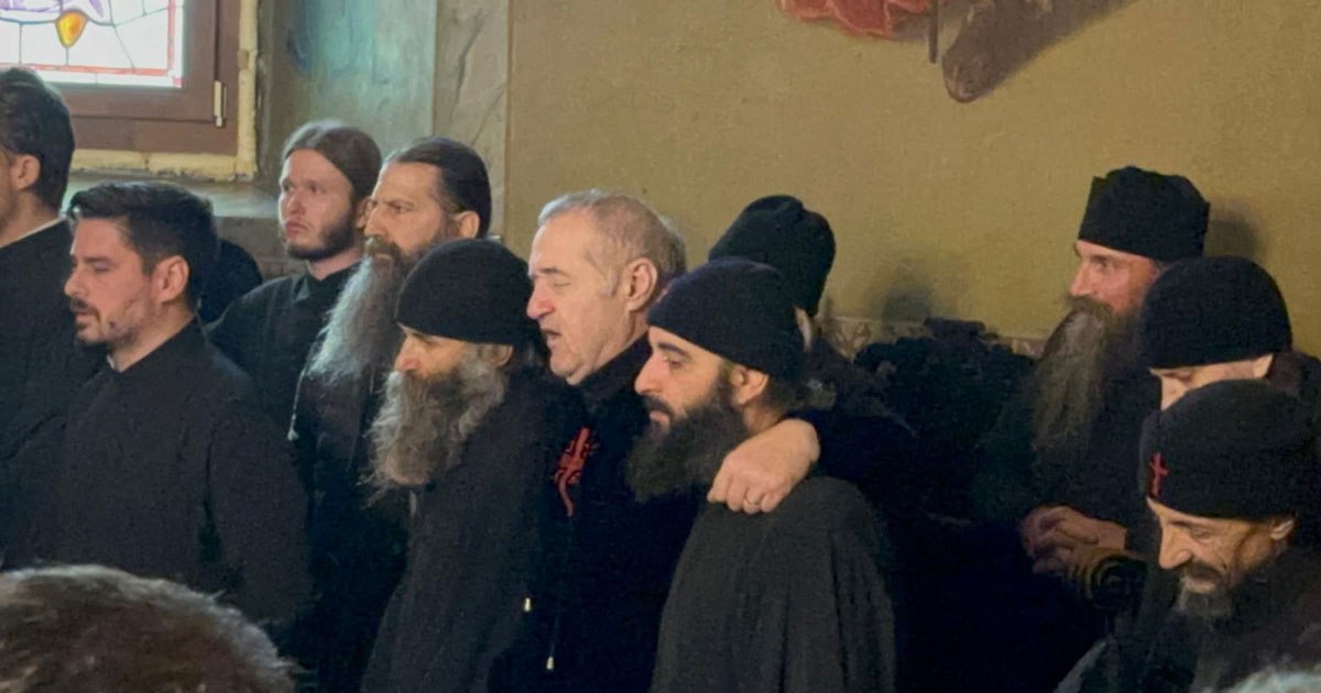 Gigi Becali, reclamat pentru practici neortodoxe în biserică: „Că el e Becali, nu-i așa?”