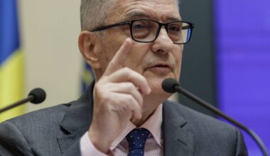 România, performanță unică în UE. Daniel Dăianu: Să cobori deficitul de la peste 9% spre 6% este un act remarcabil. „Era devastator”