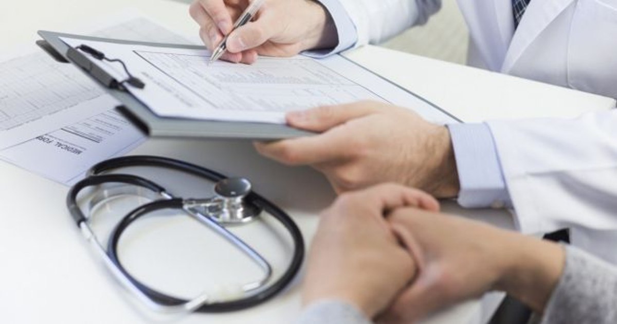 Concediul medical se schimbă: angajatorii vor plăti 5 zile pentru fiecare salariat, din 2026. Guvernul anunță controale mai dure