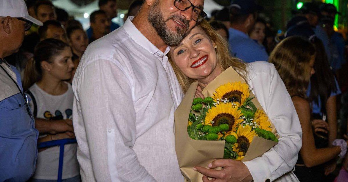 „Alin, dragul nostru prieten, s-a dus la îngeri.” Elena Lasconi, îndurerată după moartea viceprimarului Alin Vlădău. Avea doar 50 de ani