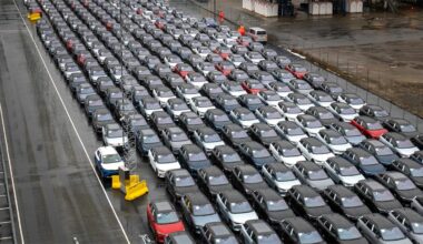 VW a livrat o navă imensă cu mii de maşini electrice în Norvegia, în graba de a reuşi să le înmatriculeze până la anul nou, pentru a evita taxele suplimentare | PiataAuto.md