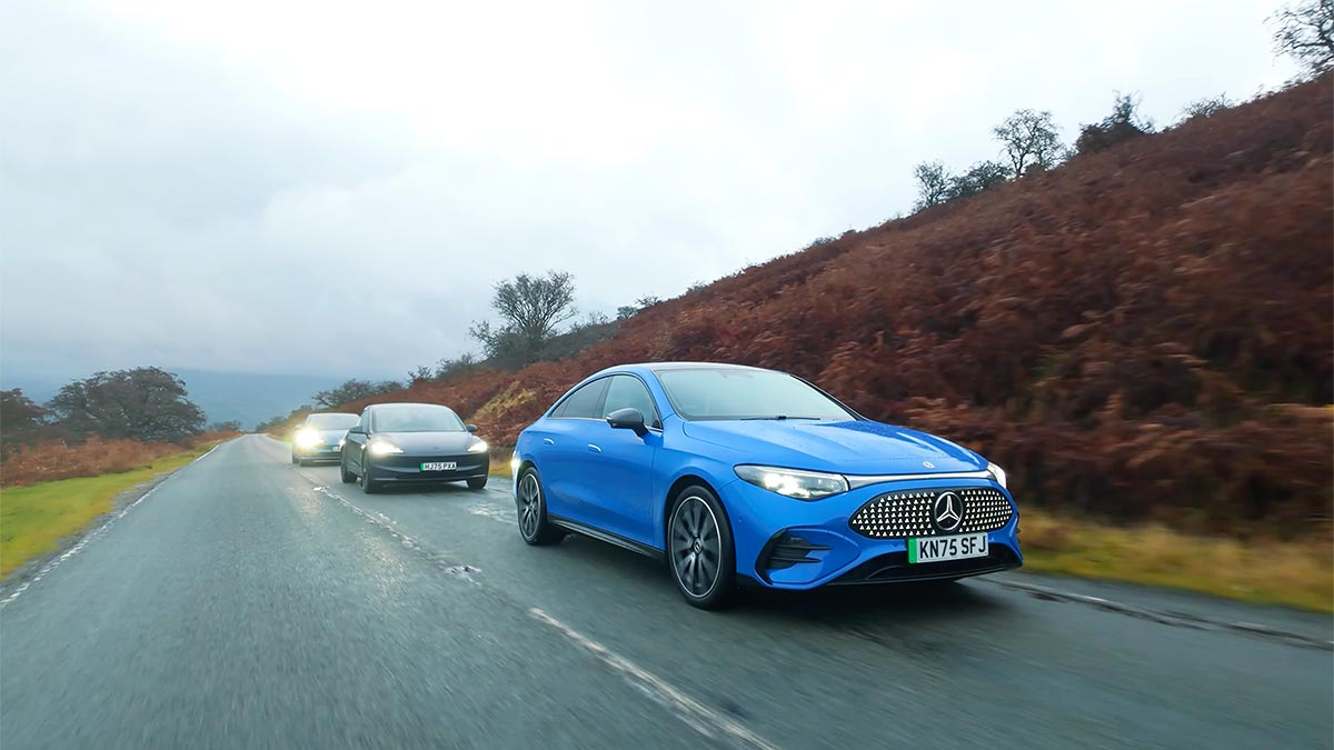(VIDEO) Jurnaliştii britanici au anunţat că în timpul unui test al lor noul Mercedes CLA Electric a frânat complet, fără motiv, şi a provocat o coliziune cu o Tesla | PiataAuto.md