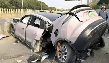 Un Nio EC6 electric s-a dezintegrat pe o autostradă din China în urma unei coliziuni, dar siguranţa pasagerilor a fost garantată, spune producătorul | PiataAuto.md