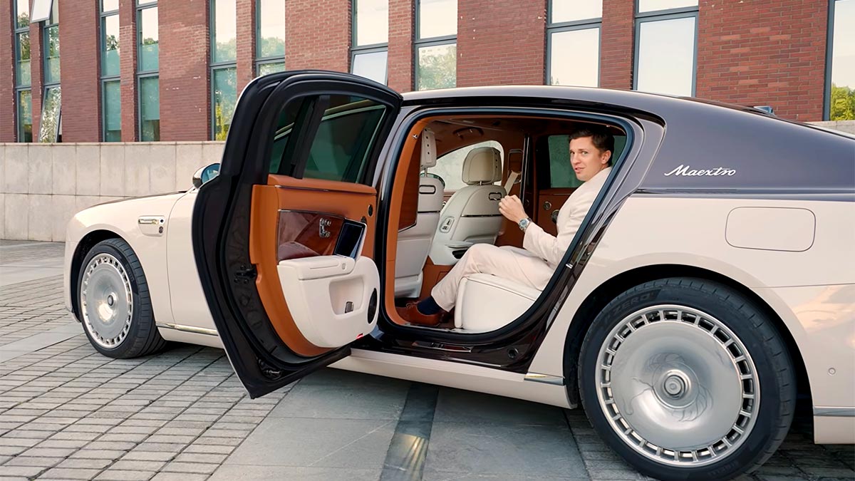 (VIDEO) Un youtuber a descoperit pe viu cum se simte noul Maexstro S800, concurentul electric lui Maybach şi Rolls-Royce din China | PiataAuto.md