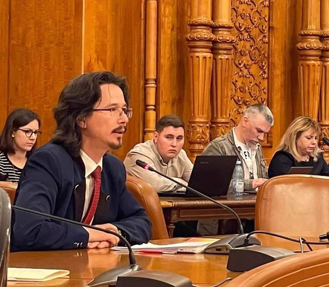 Fostul judecător Cristi Dănileţ, scrisoare către Nicuşor Dan: Convocaţi de urgenţă CSM / Mergeţi şi prezidaţi şedinţa / Cereţi investigaţii pentru problemele grave din justiţie / Amintiţi-le magistraţilor corecţi că sunteţi alături de ei