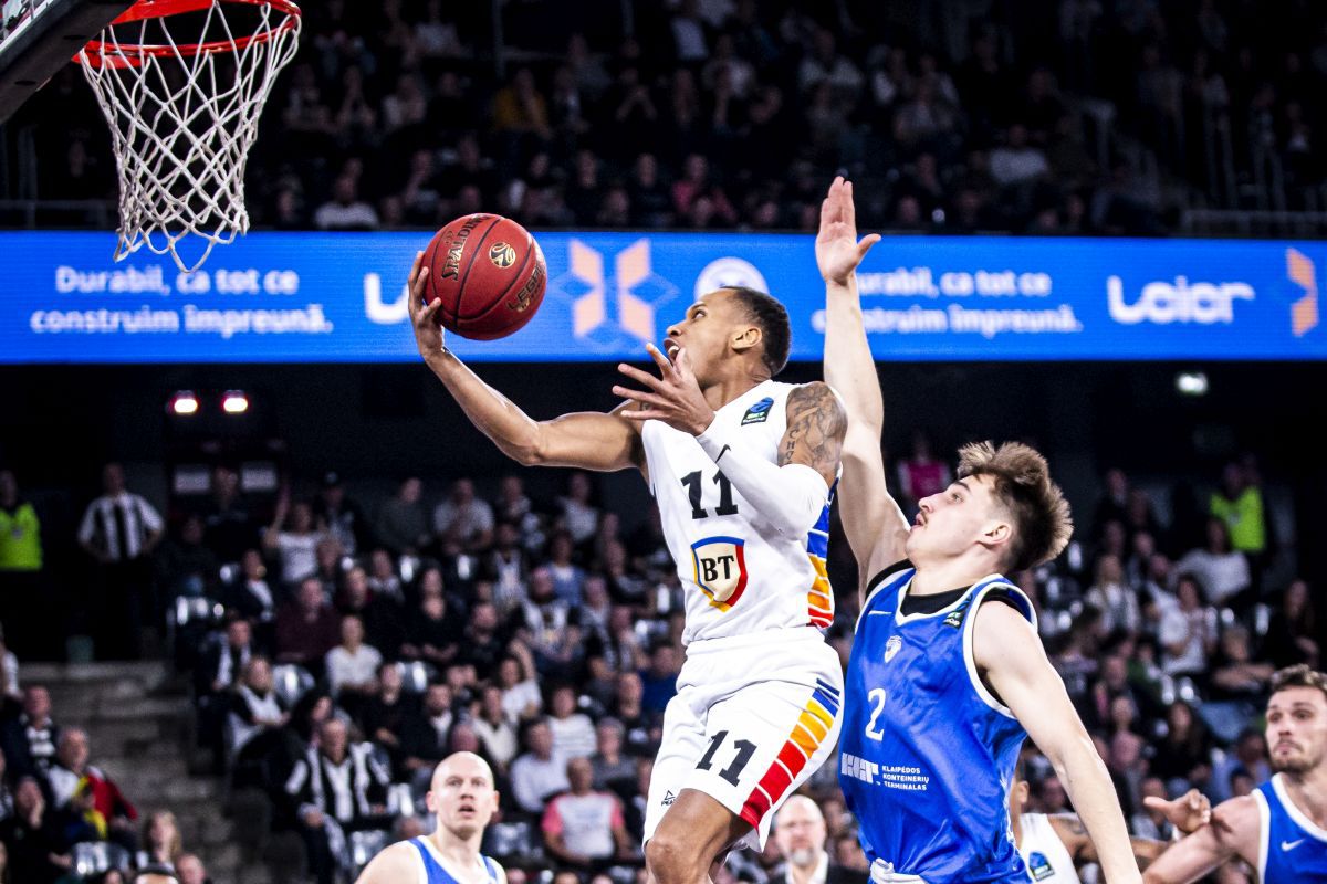 Mitch Creek, liderul gazdelor, a marcat 40 de puncte!