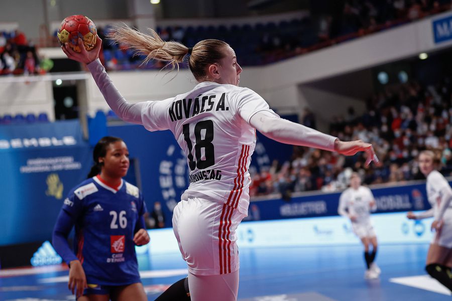 S-a accidentat înainte de România - Ungaria » Convocare de urgență la Campionatul Mondial de handbal feminin