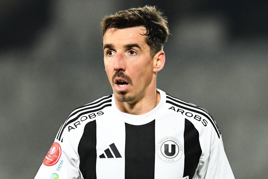 Cristiano Bergodi dă afară 3 jucători! » Fostul campion cu FCSB pleacă de la U Cluj