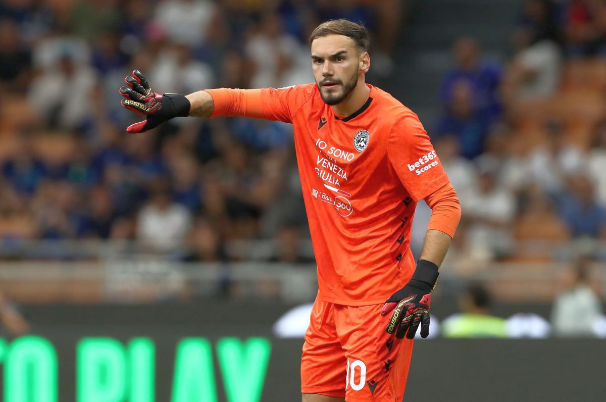 Răzvan Sava a ajuns rezerva rezervei, după dezastrul din runda trecută! Scos din poartă de un veteran de 40 de ani