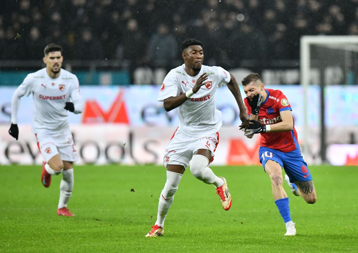 o echipă la 6 puncte de play-off dă cei mai mulți jucători!