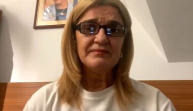 „Deranjează că am premiat bucătari, ospătari... Îmi vine să plâng!”