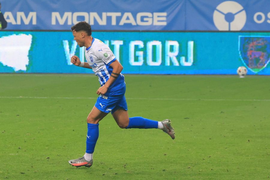 Cristi Săpunaru a întocmit Top 3 fundași centrali români din Superliga: „Pentru mine, nu pleca niciodată de la Rapid!”