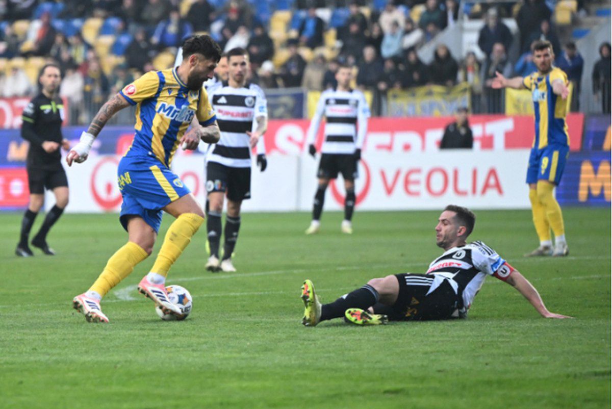 LIVE Deschidere de scor în Petrolul