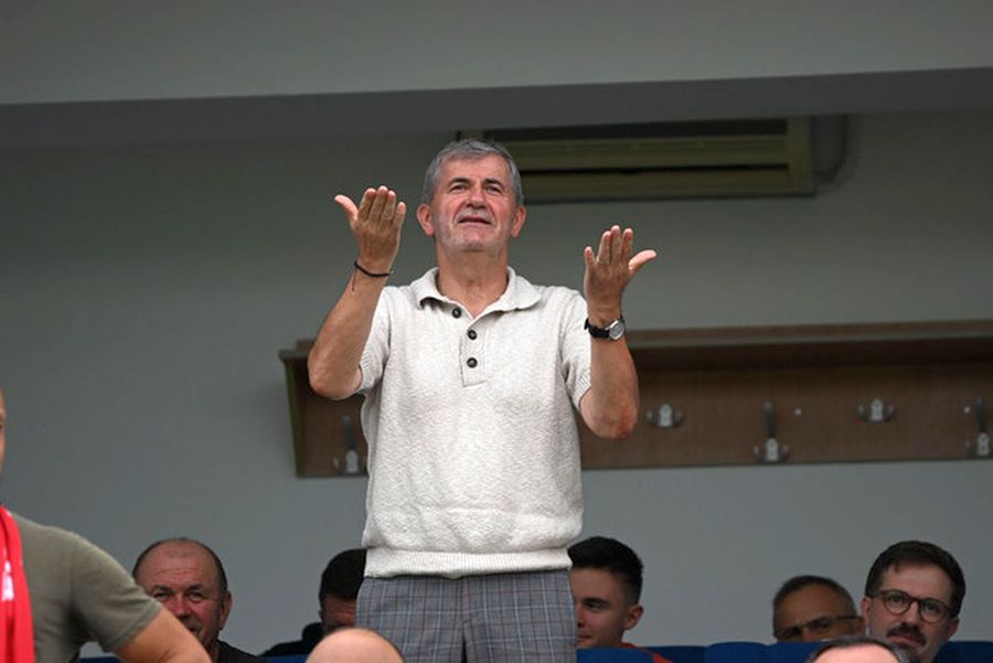 FCSB în play-off îi provoacă frisoane: „Vine ca un tăvălug peste noi, ne mănâncă pe toți crocodilul!”