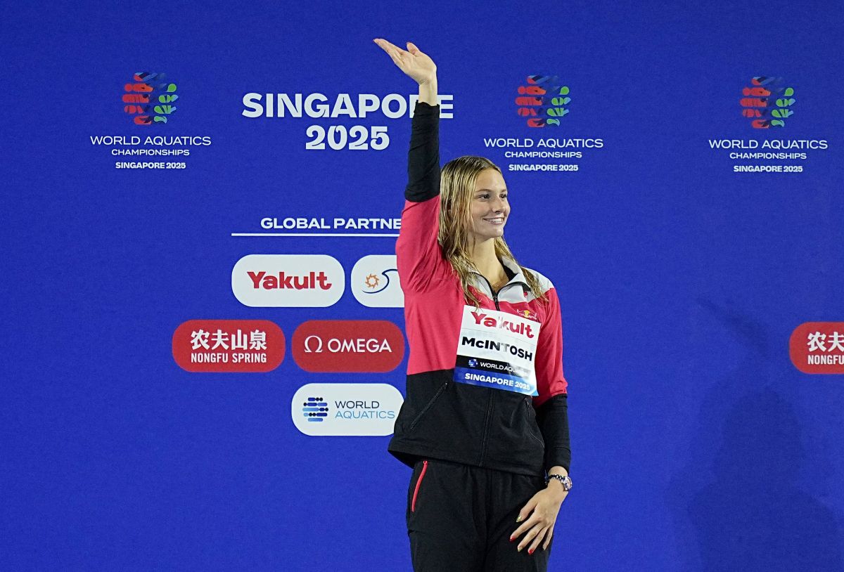 Summer McIntosh și Tadej Pogacar, cei mai buni sportivi din lume în 2025, conform L'Équipe