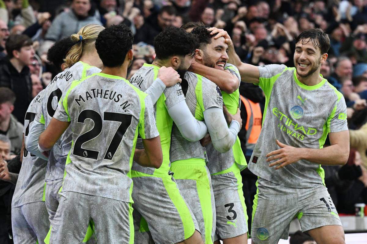 Victorie importantă pentru Manchester City în deplasarea de la Nottingham Forest » „Cetățenii” pot rămâne lideri dacă Arsenal se încurcă