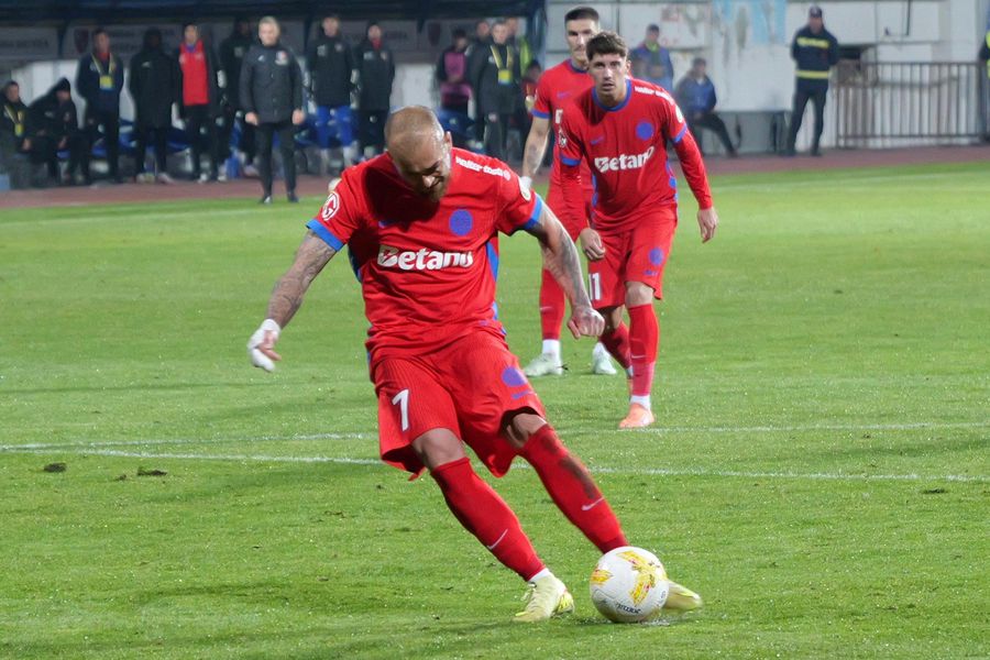 OUT de la FCSB: jucătorii aflați pe lista neagră » Clubul a început deja reconstrucția