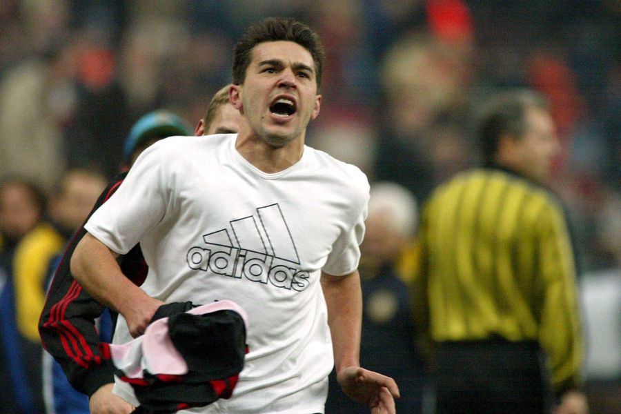 Cum își amintesc italienii de Gică Hagi și de Răducioiu » „Cenușăreasa cu călcâie tari ca marmura și fața acră a unui fermier mutat la oraș” + „Când intra în careu, i se stingea becul!”