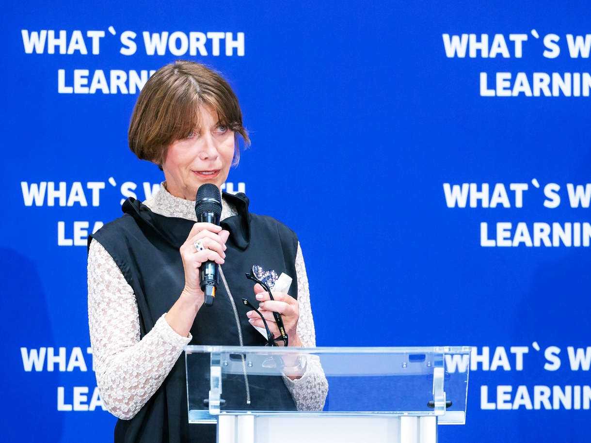 Profesoara Dana Papadima, critică dură a programei de Limba și literatura română propusă de Ministerul Educației: Mii de adolescenți se vor refugia mai abitir în ficțiunea parșivă a tik-tok-ului și influensărilor - G4Media