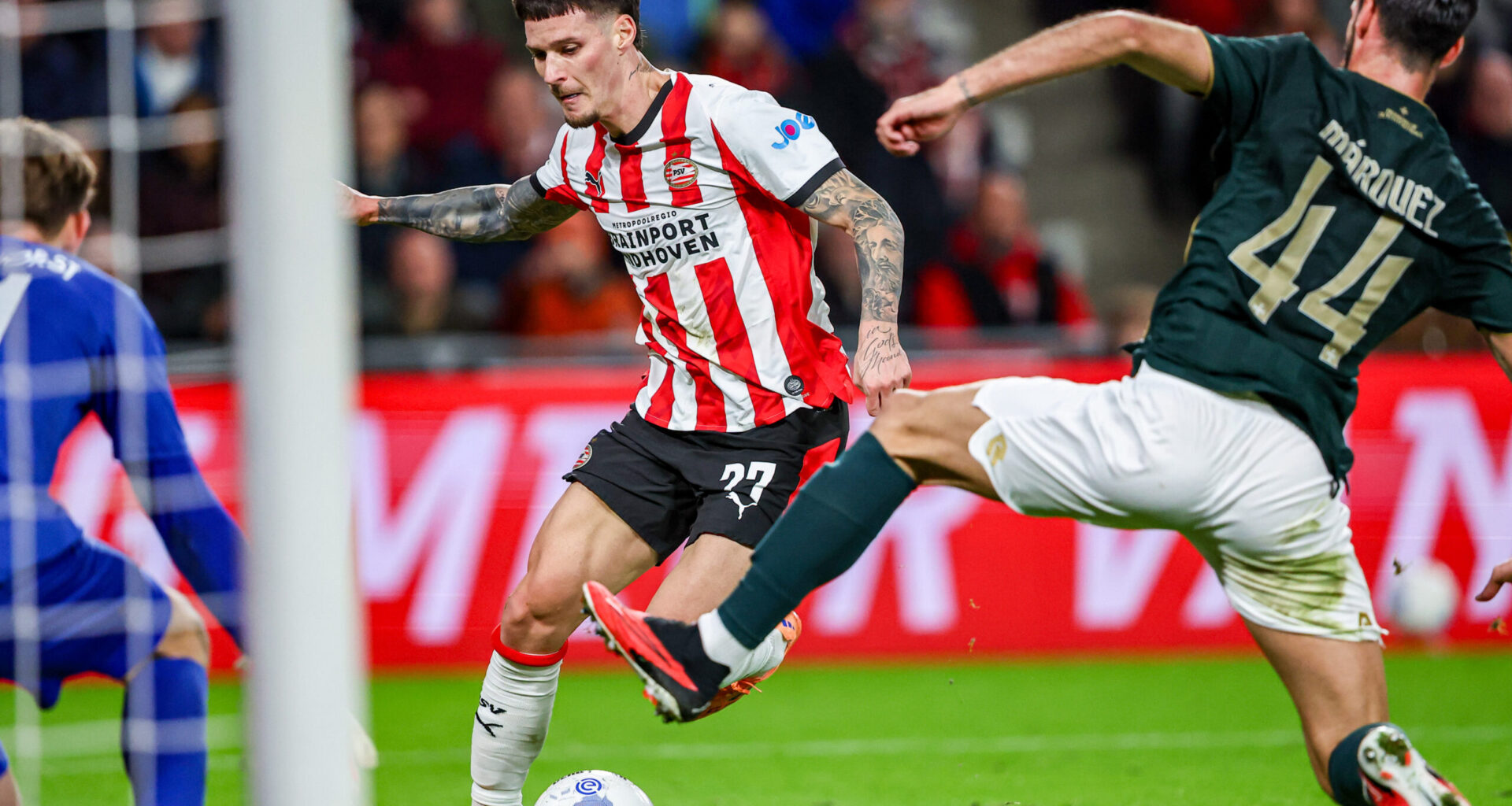 PSV, meci nebun în Olanda cu Dennis Man titular. Antrenorul românului se arată indignat