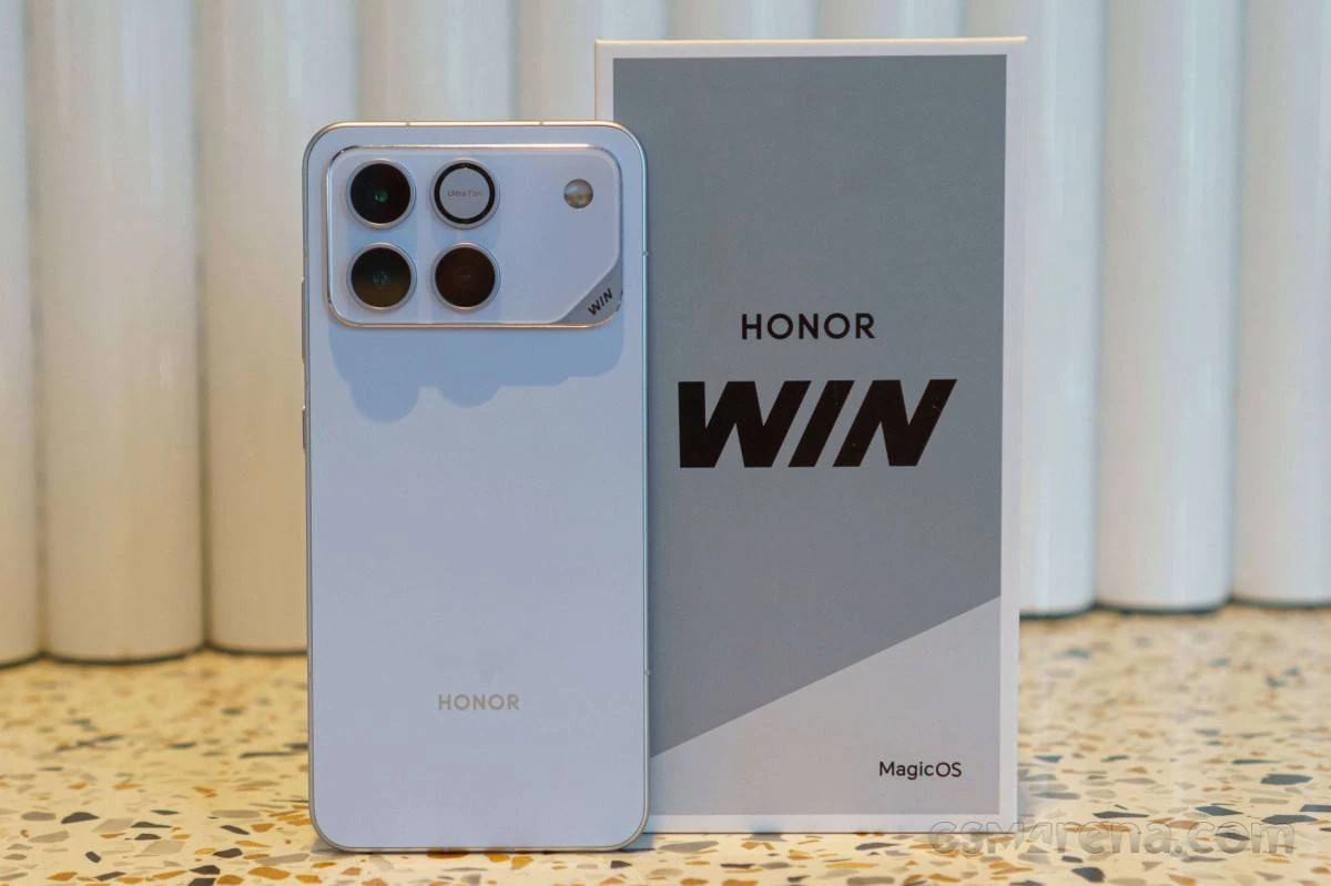 Honor Win aduce o baterie de 10.000 mAh într-un corp aproape obișnuit