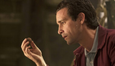 "Chapter Two", avea 46 de ani și era tatăl a doi copii