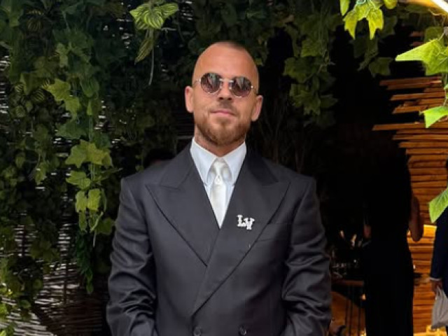 ”Am vorbit. Ne poate ajuta foarte mult”. Varianta B: Blănuță