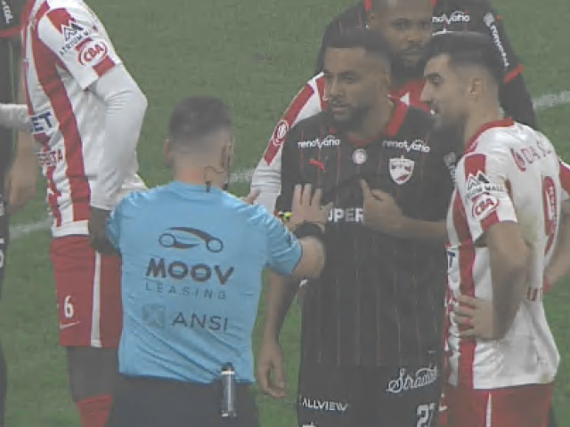 Live Video&Text | UTA – Dinamo 0-0, ACUM pe DGS 1. Trupa lui Kopic poate încheia anul 2025 pe primul loc în România!