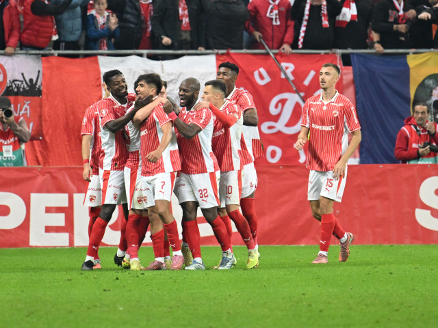 ”Mă îmbrac în Spider-Man dacă câștigăm un trofeu”. Un fotbalist de la Dinamo a făcut promisiunea