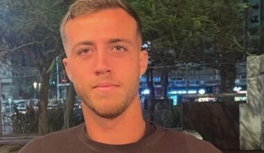 ”La mall, la toaletă, era doar o gaură în podea”