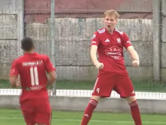 ȘAPTE goluri în prima repriză și spectacolul a continuat și după pauză