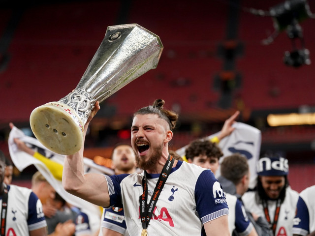 Radu Drăgușin dorit de doi granzi din Serie A! Anunțul presei din Italia