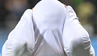 OUT! A început “curățenia” la clubul din SuperLiga: Au fost anunțate primele TREI plecări și mai urmează trei