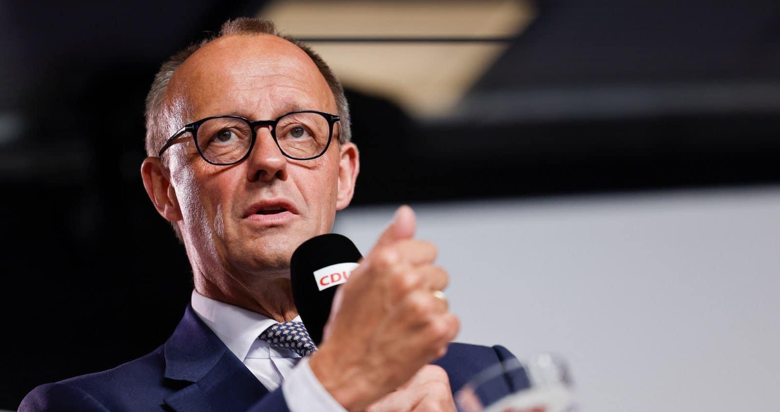 Germania iese din umbră: pariul riscant al lui Friedrich Merz pentru Ucraina și Europa