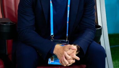 „I-am dat 100 de telefoane” / Patronul FCSB nu reușește să dea de Mirel Rădoi » Motivul pentru care vrea neapărat să discute