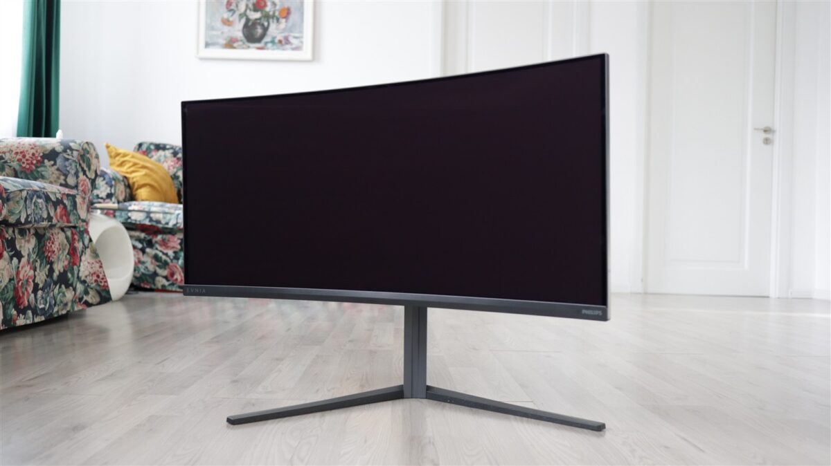 Monitor curbat de gaming QD-OLED Philips Evnia 34M2C6500 - review