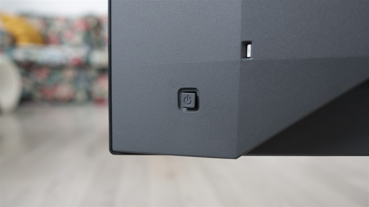 Monitor curbat de gaming QD-OLED Philips Evnia 34M2C6500 - review