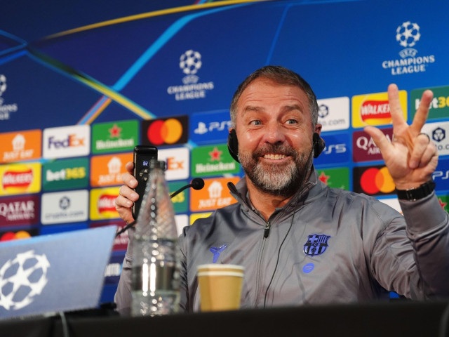 Hansi Flick are contractul pe masă