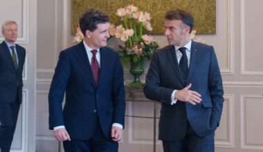 Nicușor Dan s-a întors de la Paris cu mâna goală?