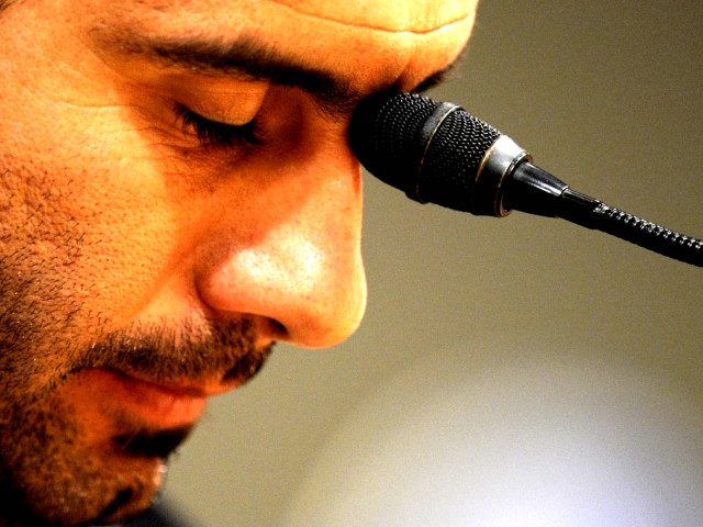 "E un șarpe! Știți ce îmi zicea soția despre el?"