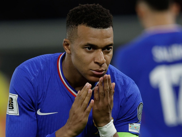 Kylian Mbappe a cerut ca două staruri de la Real Madrid să fie vândute!