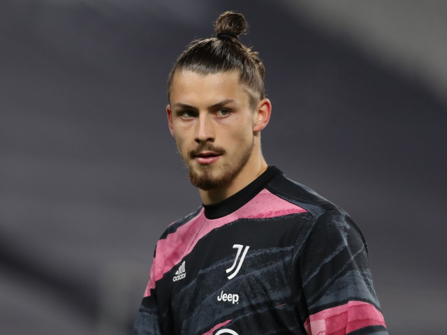 Marea revenire? Juventus, gata să-l transfere pe Radu Drăgușin