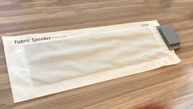 O firmă japoneză a lansat un difuzor portabil realizat în totalitate din material textil